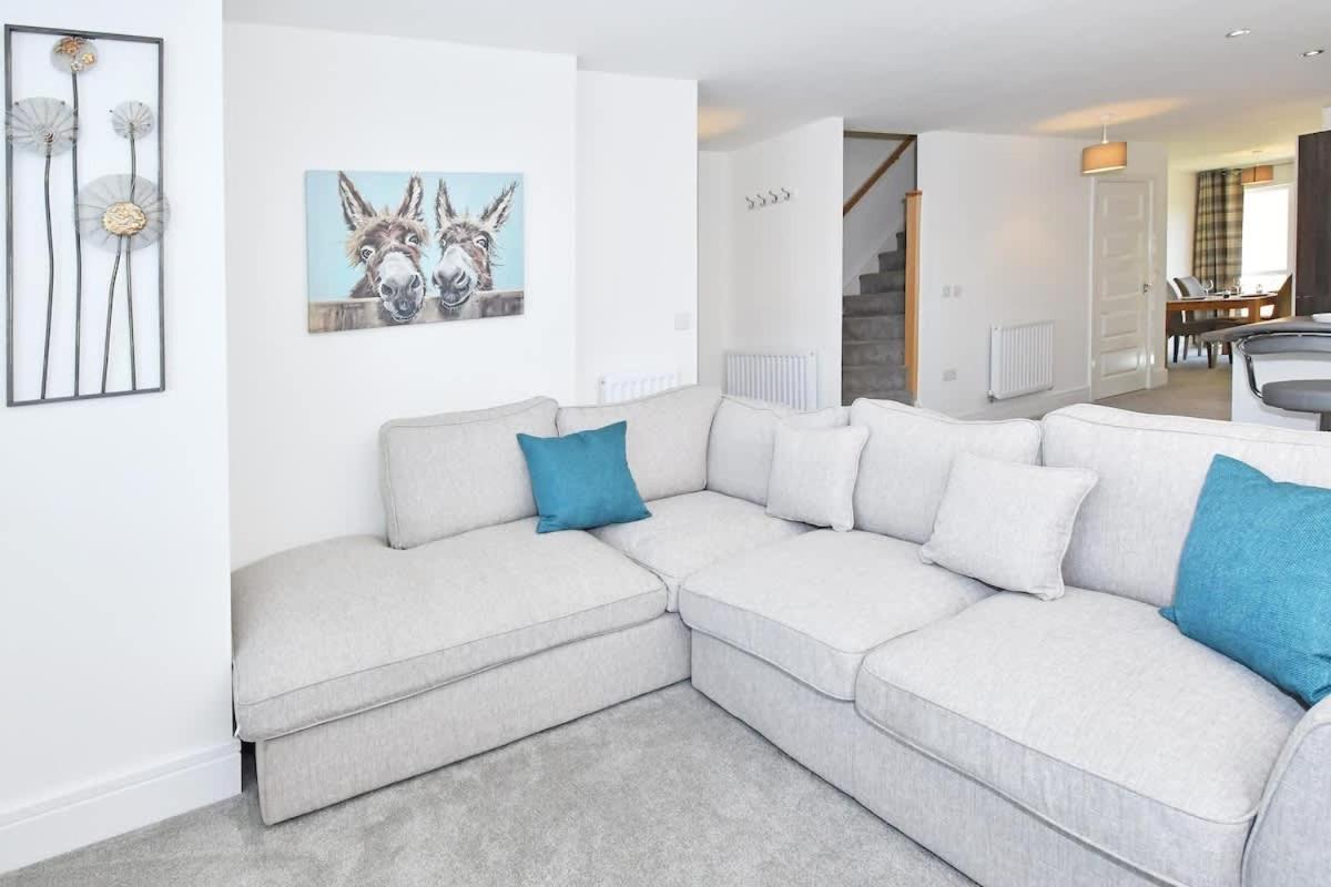 Regal House By True Stays - 3 Bedroom House In Stoke-On-Trent Exterior foto